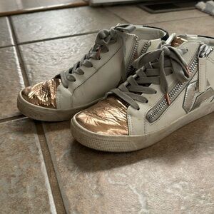 Dolce vita high stop sneakers size 8. Lightly worn